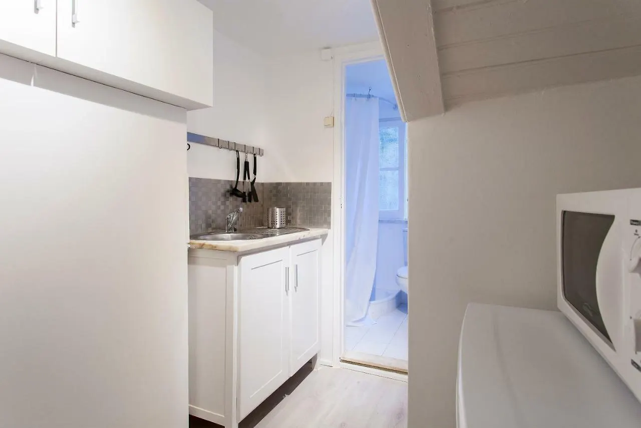 Alfama Vintage Apartments By Altido 0*, Lisbon